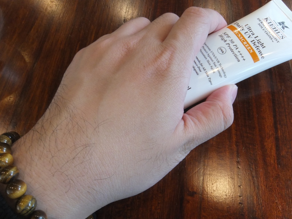 kiehls20ultra20light20daily20uv20defense20sunscreen_after20application_zps8qctg0au