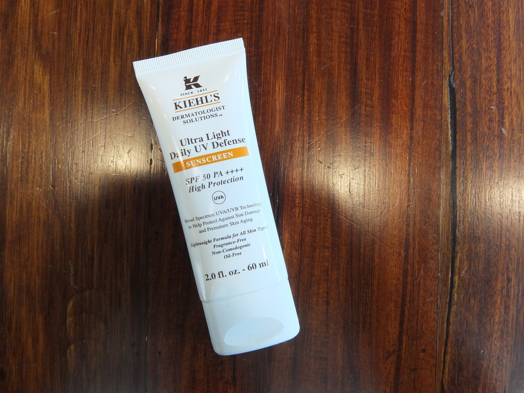 kiehls20ultra20light20daily20uv20defense20sunscreen_zpscclrfiup