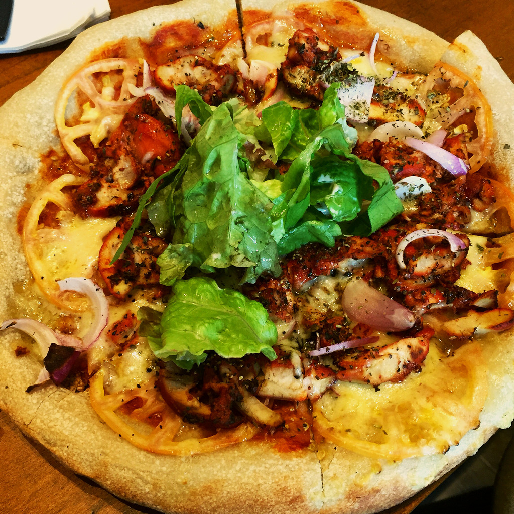 passion20by20chef20gerard20dubois20manila20chicken20tikka20pizza_zpskosr3hzx